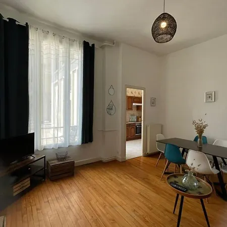 Les Pieds Dans Le Bassin * Le Havre