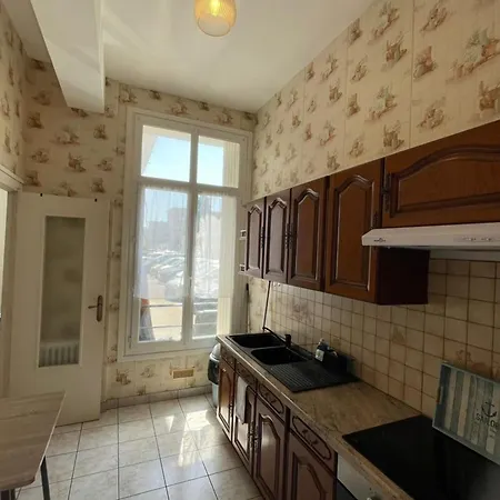 Les Pieds Dans Le Bassin Apartmán Le Havre